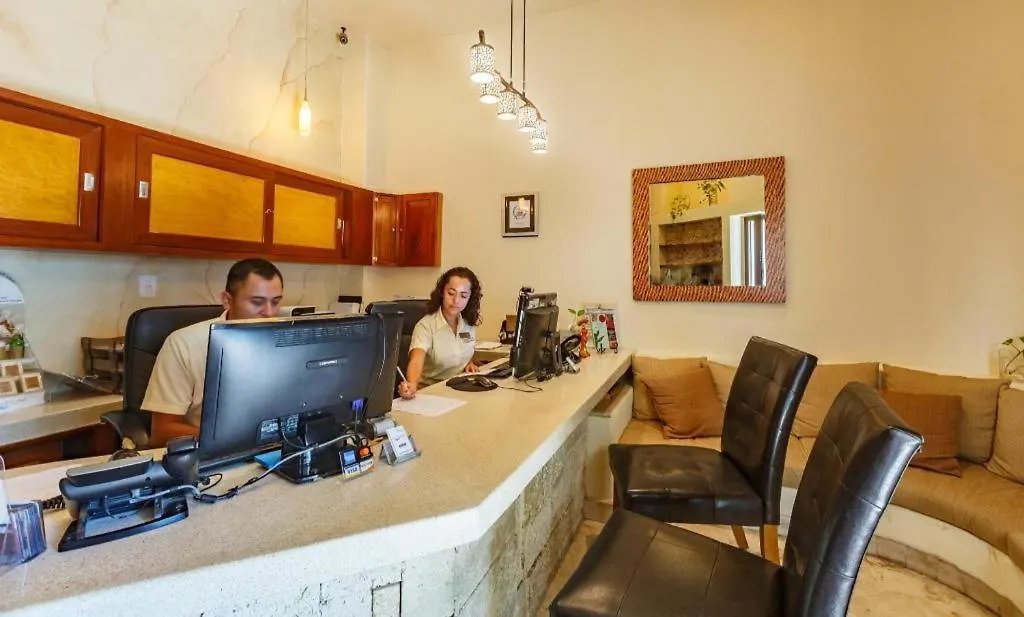 Maya Villa Condo Hotel Playa del Carmen Mexico