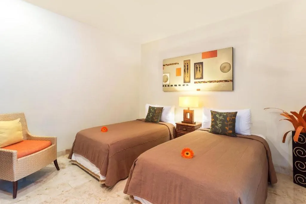 Maya Villa Condo Hotel Playa del Carmen 4*,  Mexico