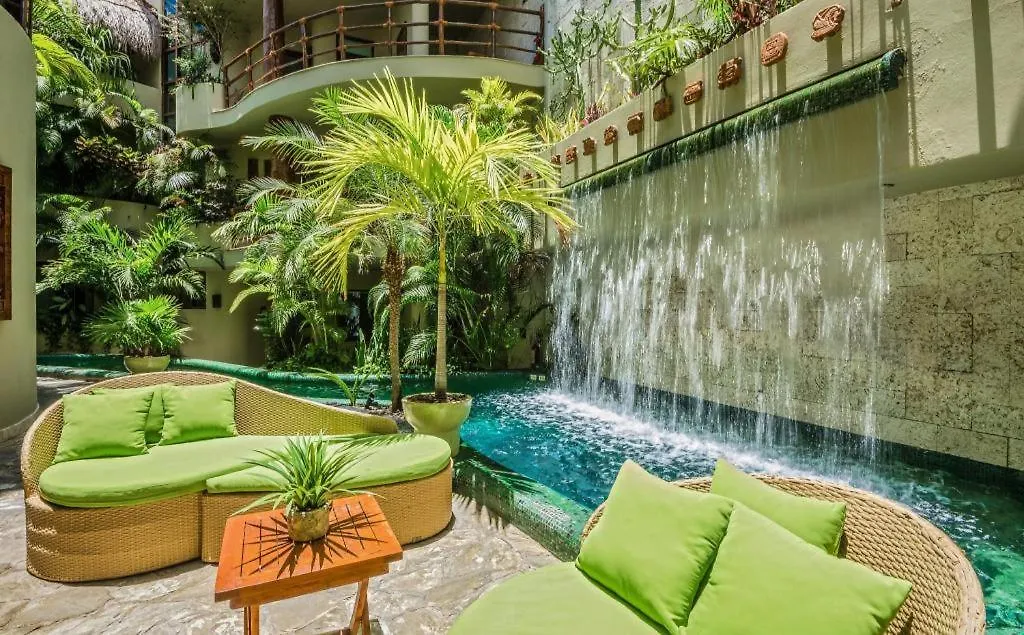 Maya Villa Condo Hotel بلايا ديل كارمن